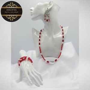 CONTESSA IN RED Beaded Jewelry Set